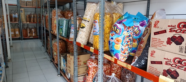 TOKO KERIPIK TAHU KILOAN