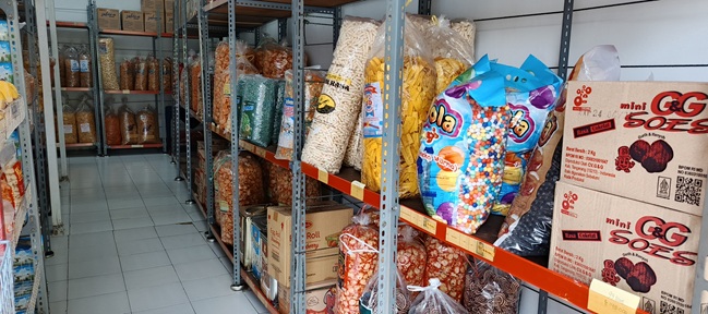 GROSIR KERIPIK USUS KILOAN TERDEKAT JAKARTA