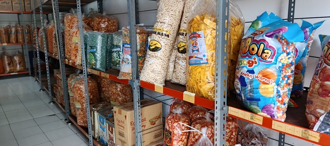 AGEN KERIPIK USUS AYAM TERDEKAT